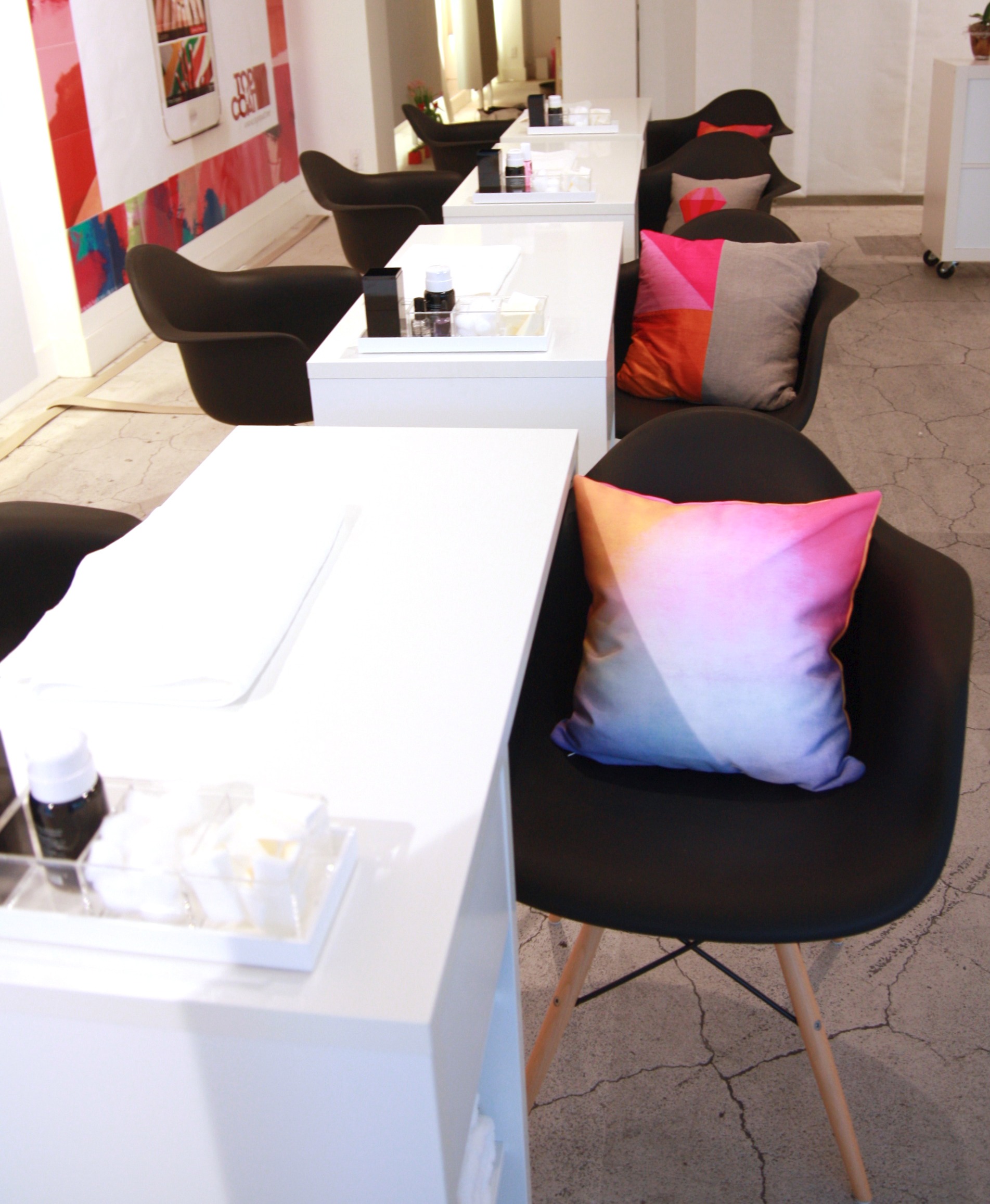 PopUpNailSalonRachelBlindauerInteriorDesign4 Multi Family Condo Dining Room Interior Design