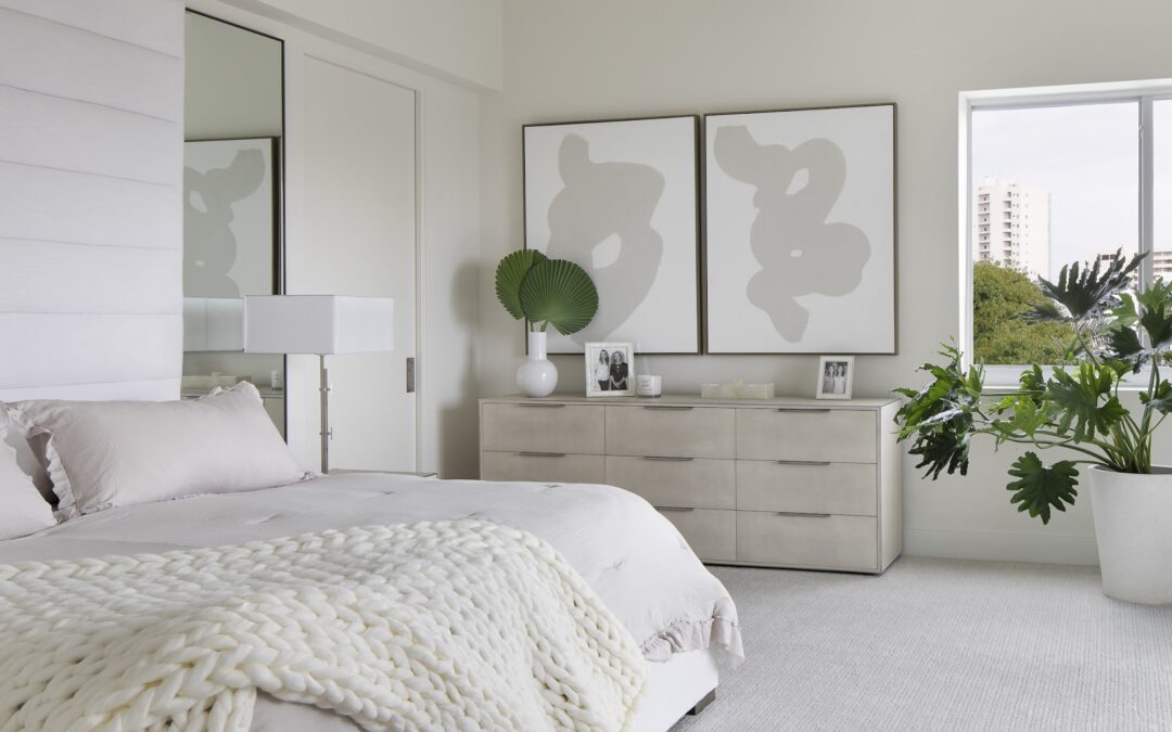 A Designer’s Guide to the Cozy Bedroom (That Isn’t Beige)