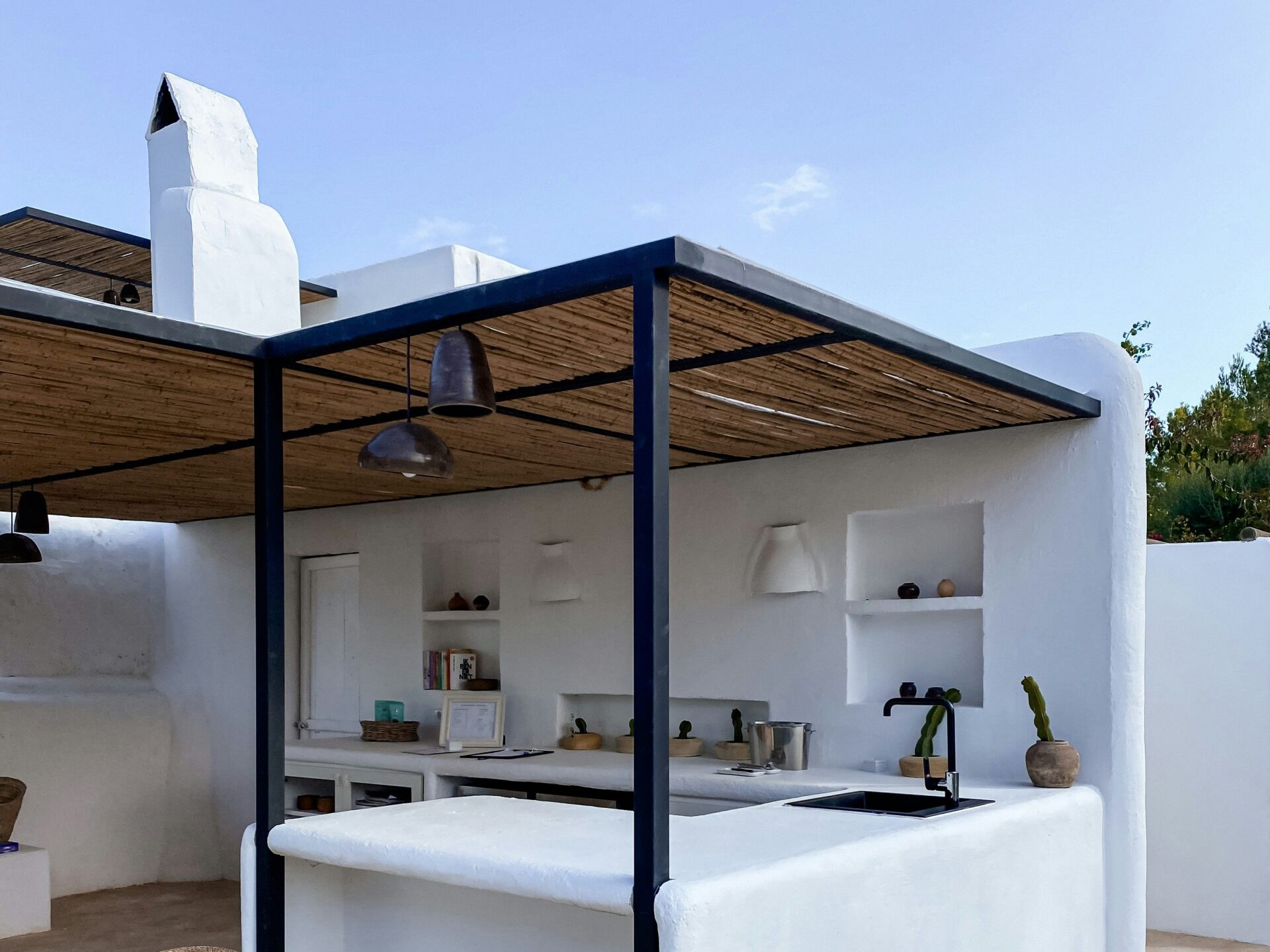 Outdoor Kitchen