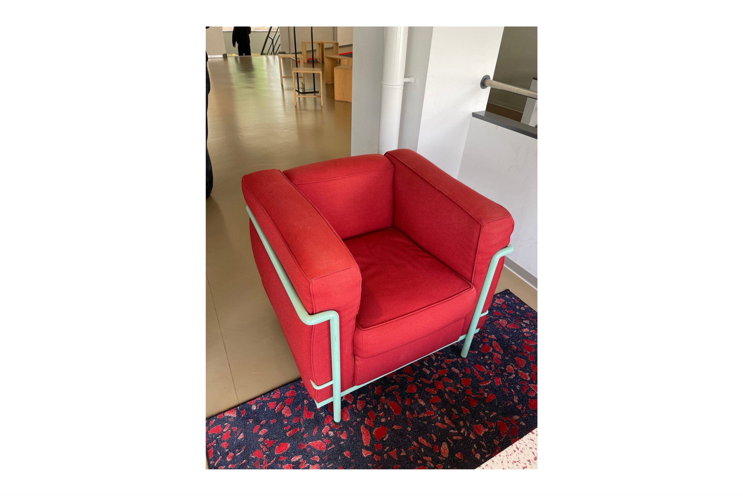 Le Corbusier LC2 Petit Modèle (Fauteuil Grand Confort)